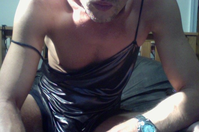 teasegeez69 from Greater London,United Kingdom