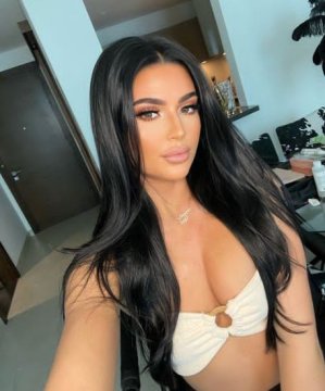 Gloria8113 from Torbay,United Kingdom