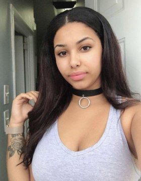 Kimmy678967 from Greater London,United Kingdom